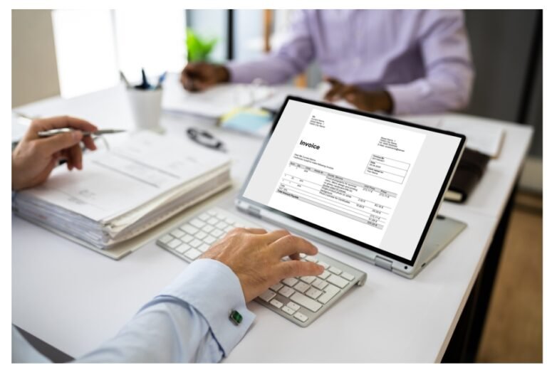 Benefits of Working with a Local Tax Advisory Services Firm in Dubai like Aurifer Tax