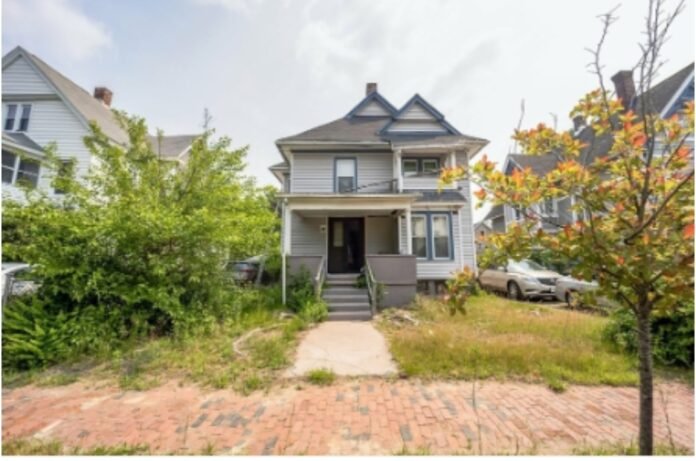 How Can You Find the Perfect House for Sale in Springfield?