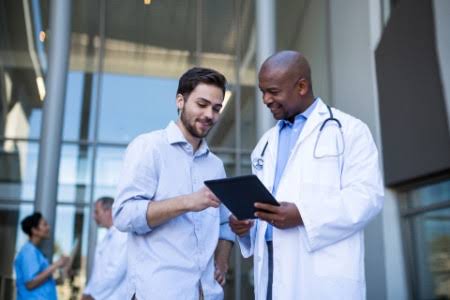 Exploring the Role of Integrated Tablets in Streamlining Delivery Services