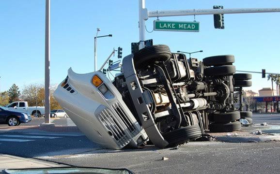 Surviving the Aftermath of a Big Rig Collision in the USA