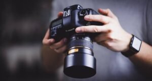 Canon's Innovation: The Rising Dominance Of Mirrorless Cameras In The Photography World
