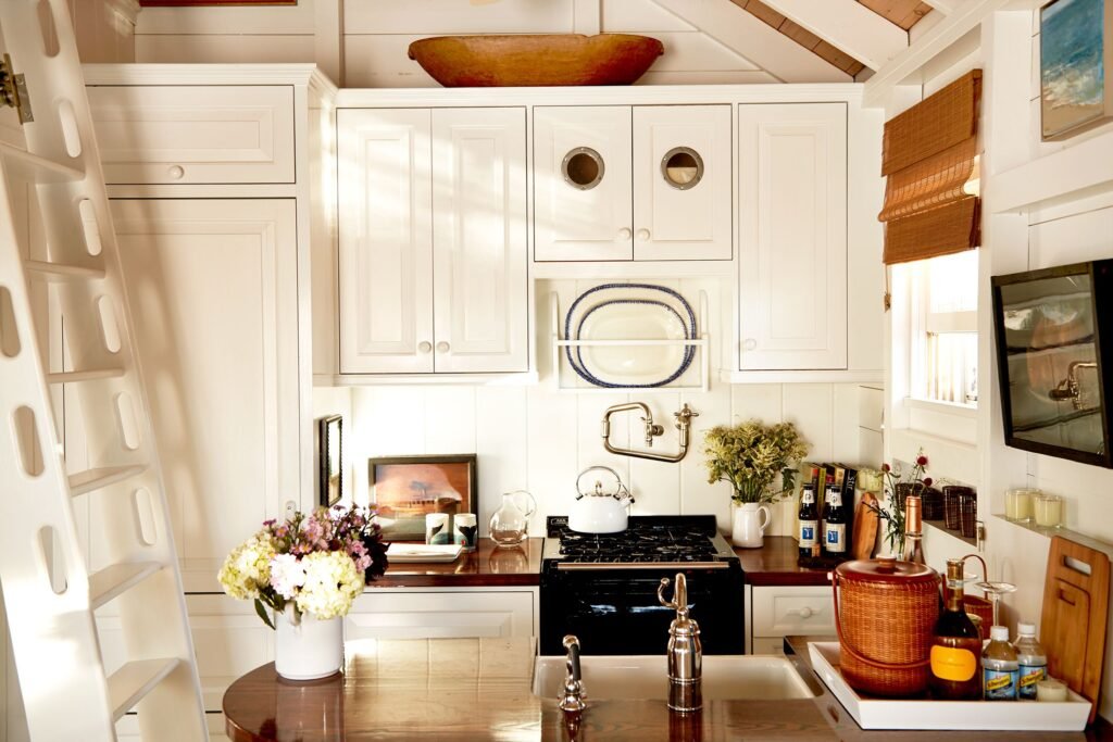 Small Kitchen Makeover: Maximize Space And Style