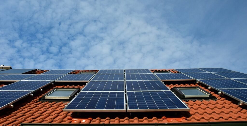 Lightweight and Eco-Friendly: The Future of Portable Solar Panels