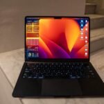 macbook-air-m2-crackberry-1 (1)