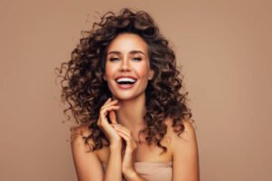 Curly Hair and Humidity: Managing Frizz and Maintaining Definition