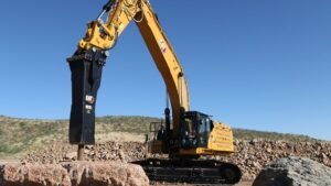 Choosing the Best Hydraulic Hammer for Your Excavator: A Comprehensive Guide