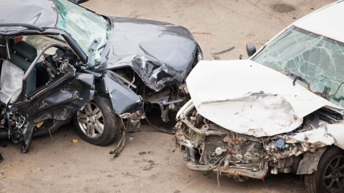 The Advantages of Engaging a Personal Injury Lawyer, in Phoenix for a Car Accident Lawsuit
