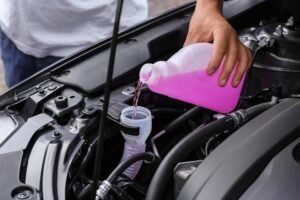 What’s The Importance Of 7 Car Fluids For Your Car?
