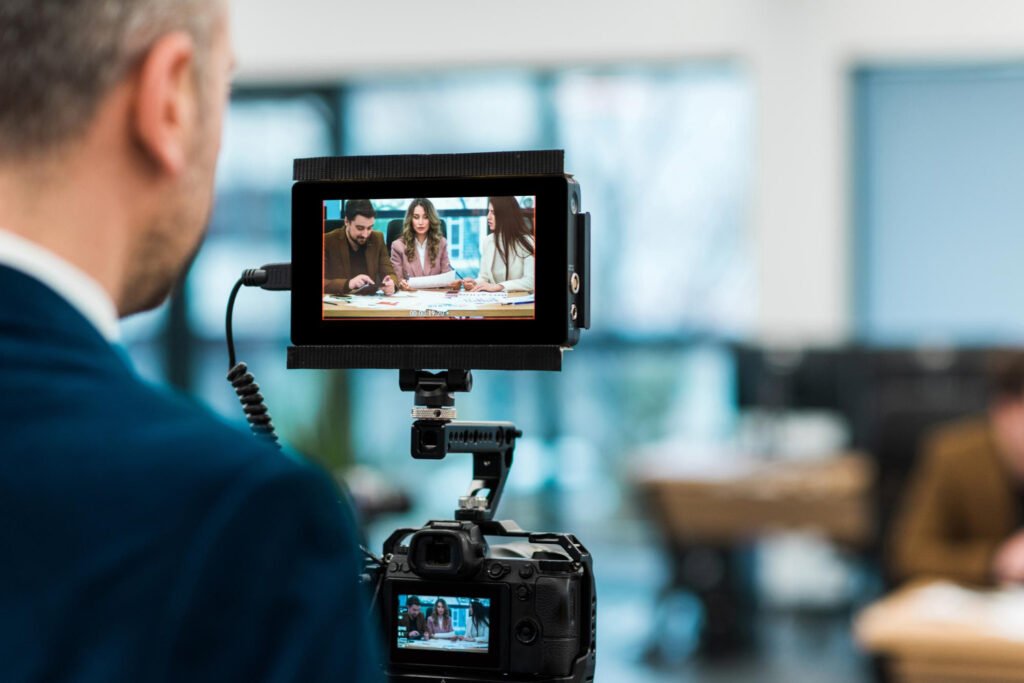 Make Your Business Videos Go Viral With Murf AI Tool