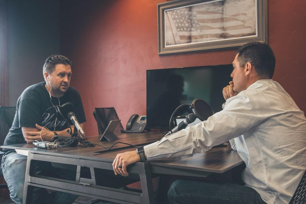 The Ultimate Guide to Choosing Podcast Studio Rentals