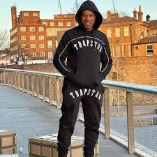 A Look at Trapstar Hoodie Fashion for Men and Women