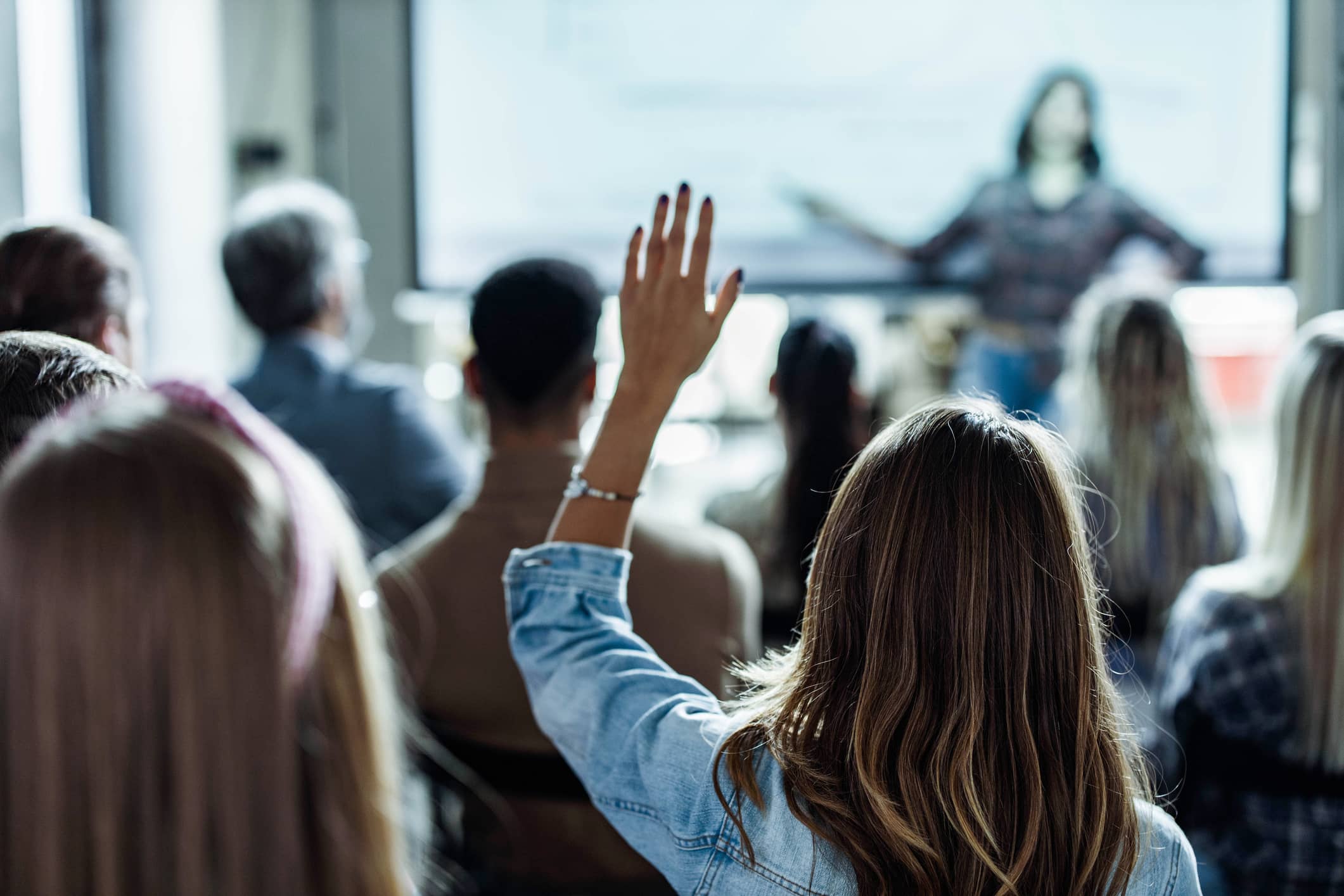 Accelerate Your Career Growth with Therapy Trainings’ Free CEUs for Social Workers
