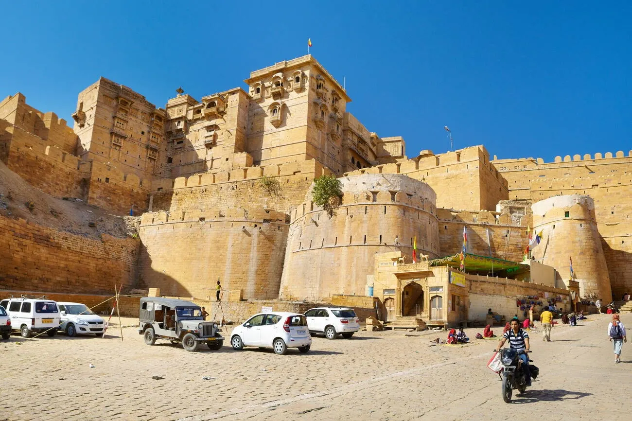 Exploring the Jewel of Jaisalmer: A Journey into Opulence