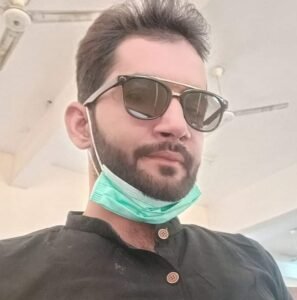 Aafay Mureed Navigating the Digital Odyssey - From Commerce Student to Guest Post Guru