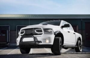 Off-Road Adventures: How Phat Bars Enhance Hilux’s Off-Roading Capabilities