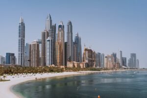 Exploring the Busy Streets of Dubai – Best Tips for New Customers