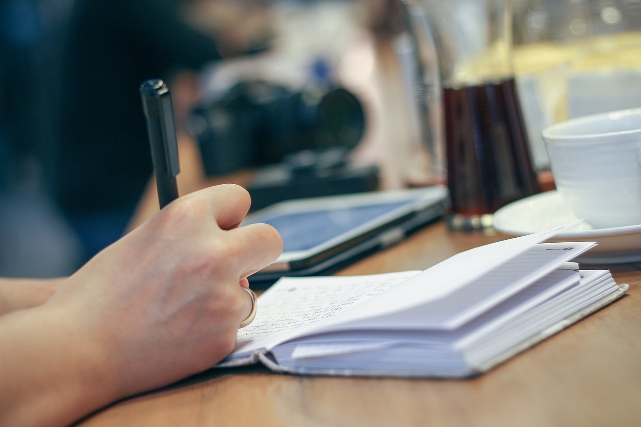 How to Write a Persuasive Petition Letter for School?