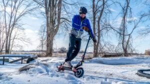 Electric Scooters vs. Electric Longboards: Which One Should You Choose?