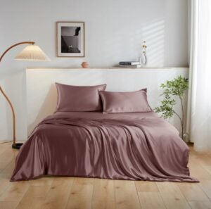 Embracing Luxury and Comfort: The Benefits & Advantages of Silk Bedding & Sheets