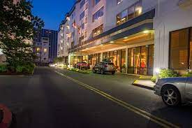 Luxurious Accommodations at Princess Royale Oceanfront Resort