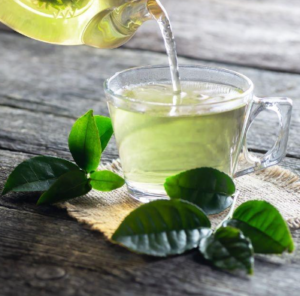 What effect does green tea have on weight loss?