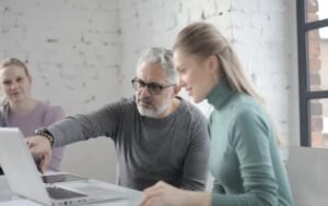 What is the Impact of Wealth Advisory Services on Retirement Planning?