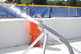 What to Consider When Renting or Buying a Snow Machine