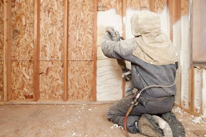 Insulate Wisely: How to Avoid Costly Errors with Spray Foam Insulation in Austin, TX