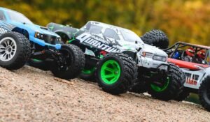 Top 5 RC Cars for the Perfect Christmas Gift!
