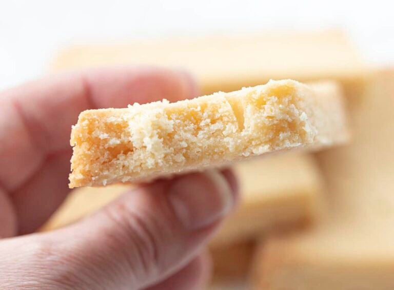 A Baker’s Roadmap to Crafting the Perfect Shortbread