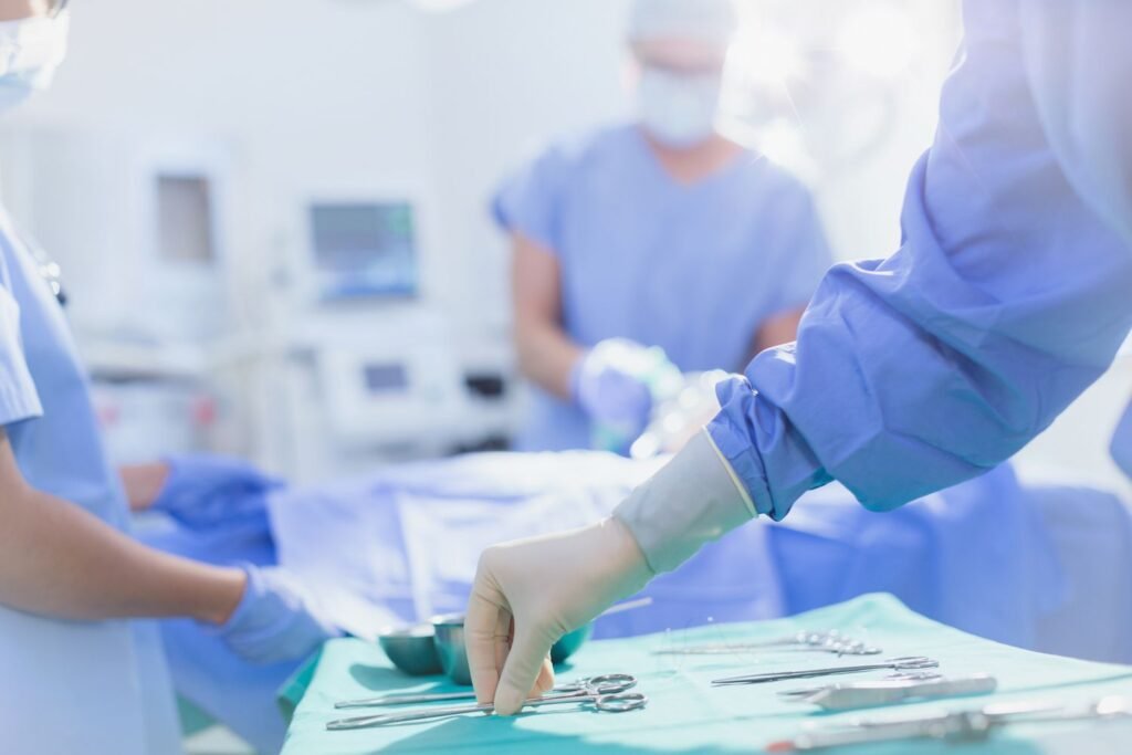 Elevating your career: The advantages of becoming a private surgeon in the UK
