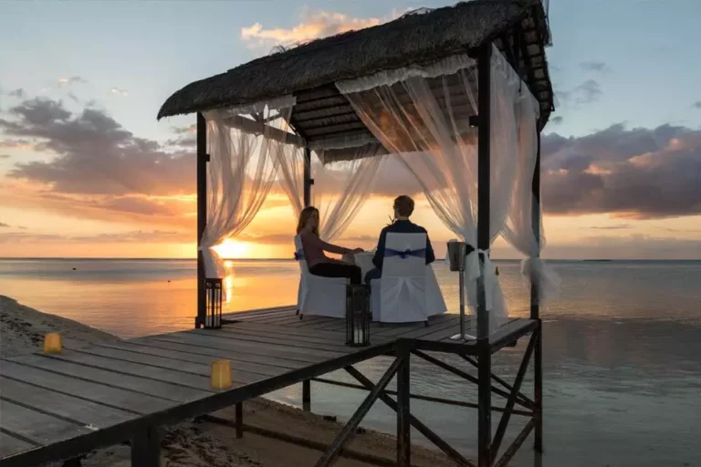 Ocean City After Dark: Experiencing the Pulse of Nightlife at Luxury Resorts