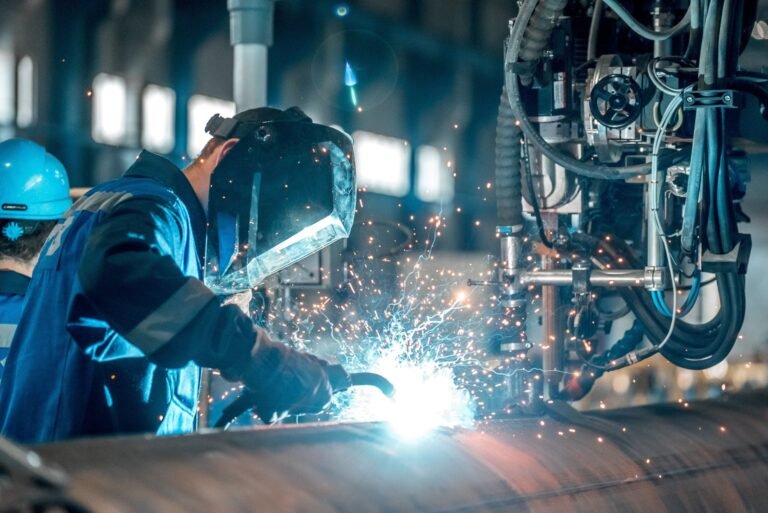 HERE IS WHY YOU SHOULD HIRE INDUSTRIAL WELDING SERVICES FOR YOUR CRITICAL APPLICATIONS