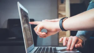When should you hire an SEO consultant?