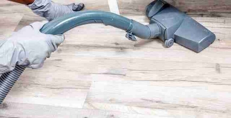 How to remove dust in office