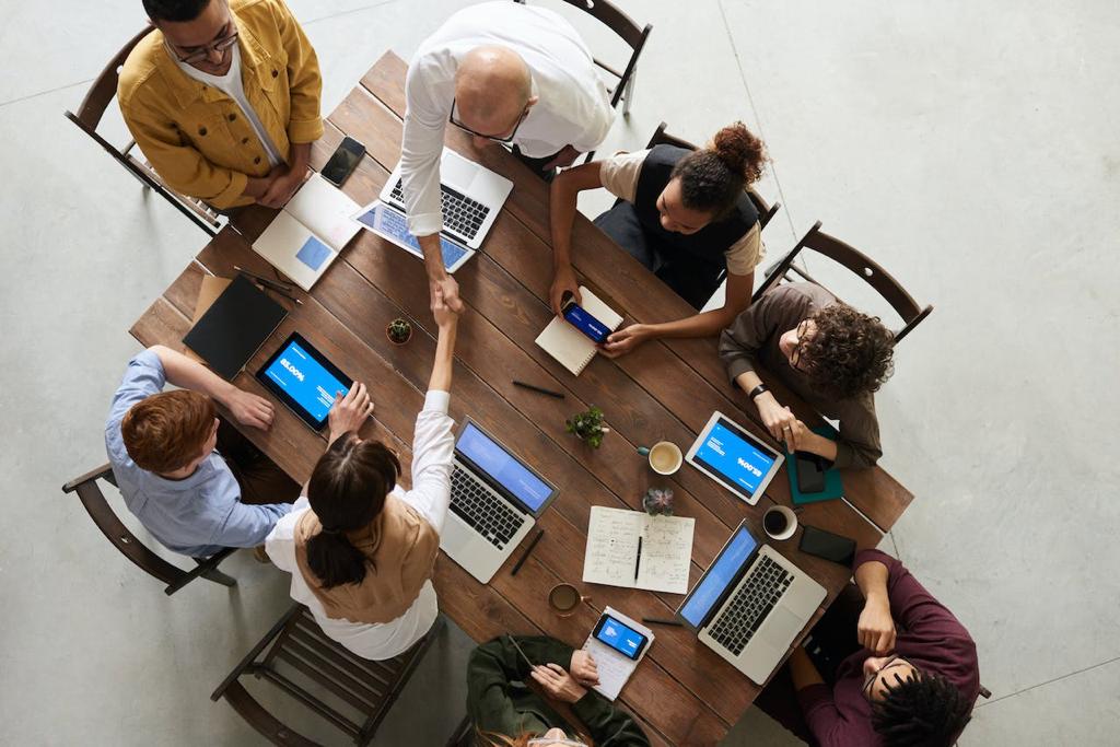 How To Use Technology To Improve Your Business’s Customer Satisfaction