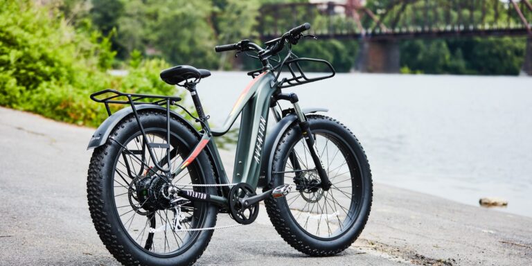 Why More Cyclists are Turning to Fat Tire eBikes for Commuting and Recreation
