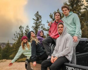 Exploring the Evolution of Hoodies: From Sportswear to Streetwear