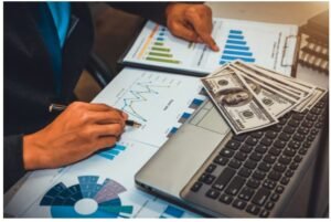 Can Outsourcing Financial Operations Boost Your Business’s Efficiency Without Breaking the Bank?