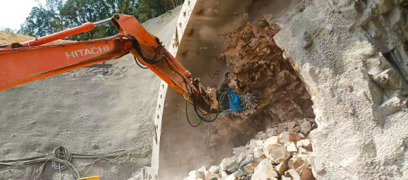 Excavator Rock Grinder Solutions for Tough Jobs
