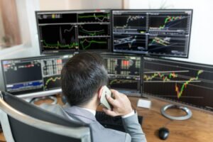 How to Become a Full-Time Day Trader