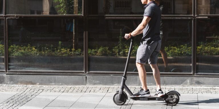 Navigating the Roads with isinwheel Electric Scooter Tires