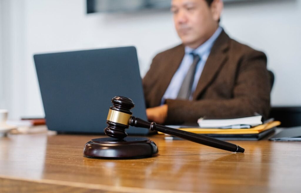 Guiding Families Through Legal Matters: The Role of a Family Lawyer