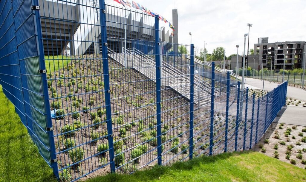 Upgrade Your Building’s Security With New Fencing