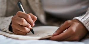 https://tanfacil.net/educacion/deacuerdo-o-de-acuerdo-como-se-escribe-3598.html