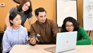 5 Cool DIY Projects You Can Create with Robot Kits