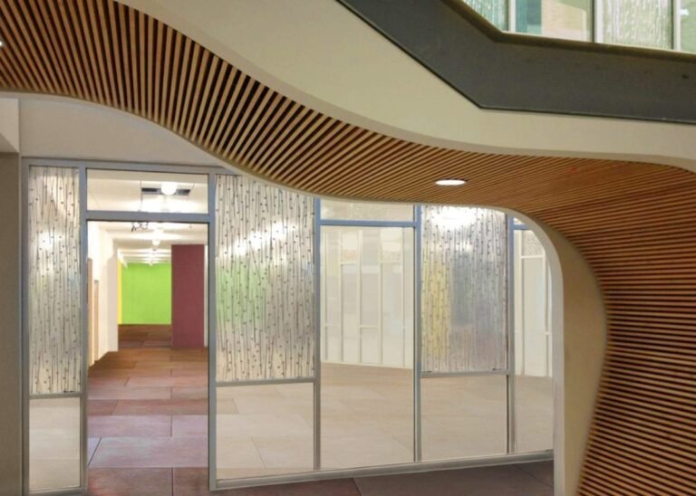 What Services Does Alsip Library Offer?