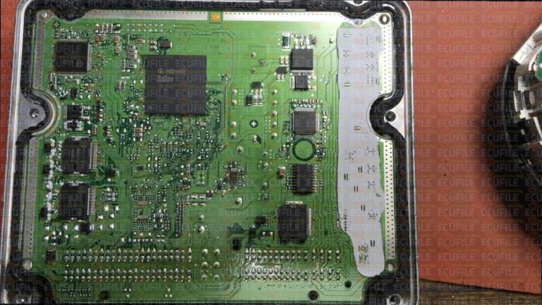 Does the MED17 ECU volkswagen control fuel injection?