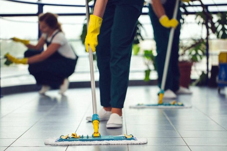 Cleaning Service in Singapore: Keep Your Home and Office Clean
