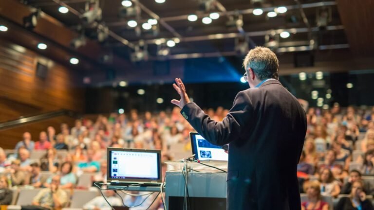Why Every Event Needs a Powerful Keynote Speaker